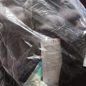 LULULEMON WOMENS SIZE 8  SPORTSWEA4